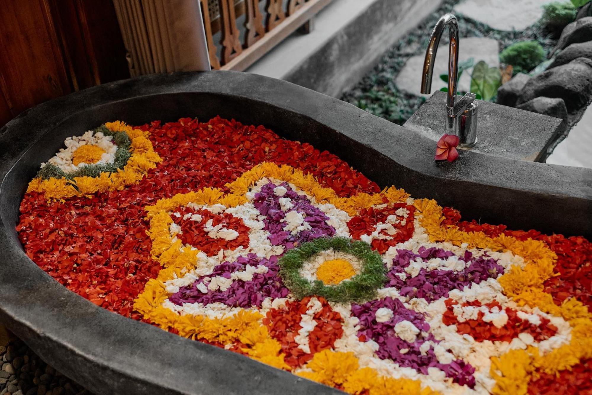 Ratni Ubud Villa Luaran gambar
